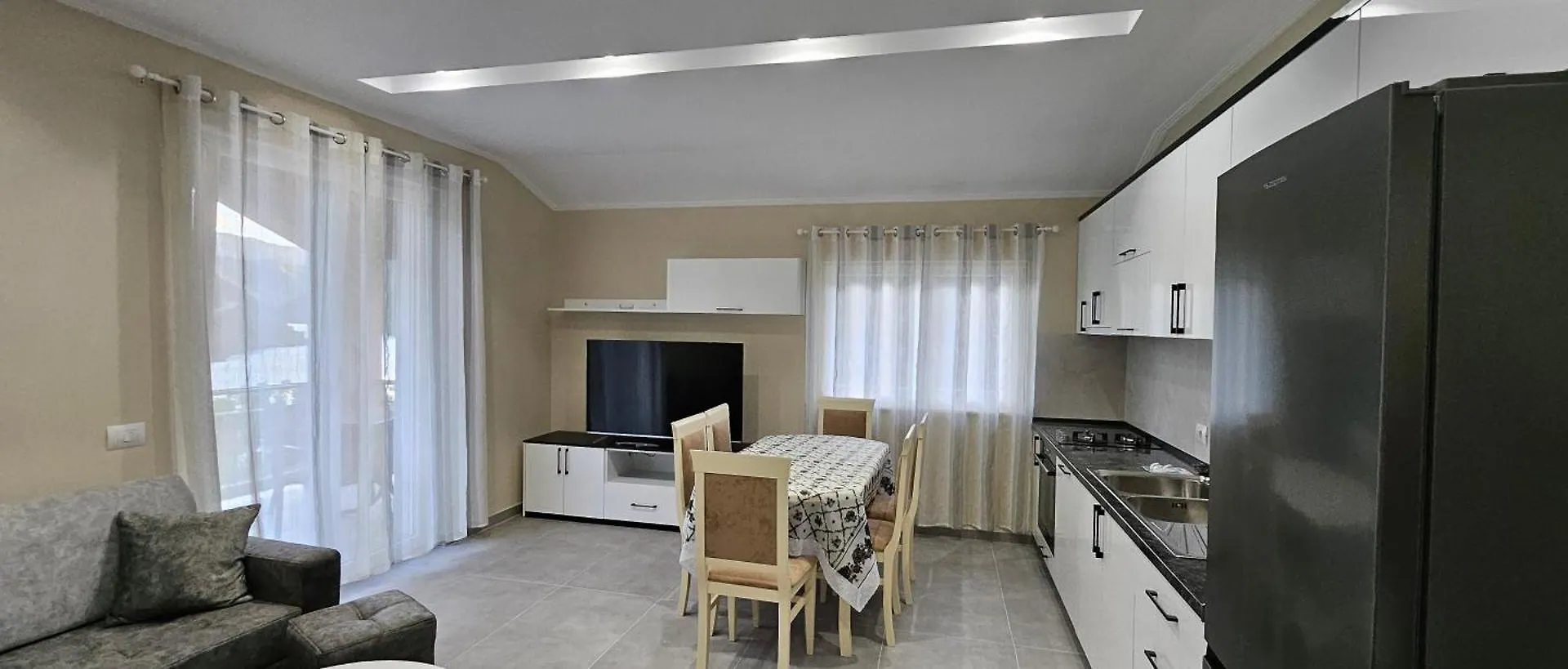 Koman_Lakeview_Apartments Shkodër 0*,